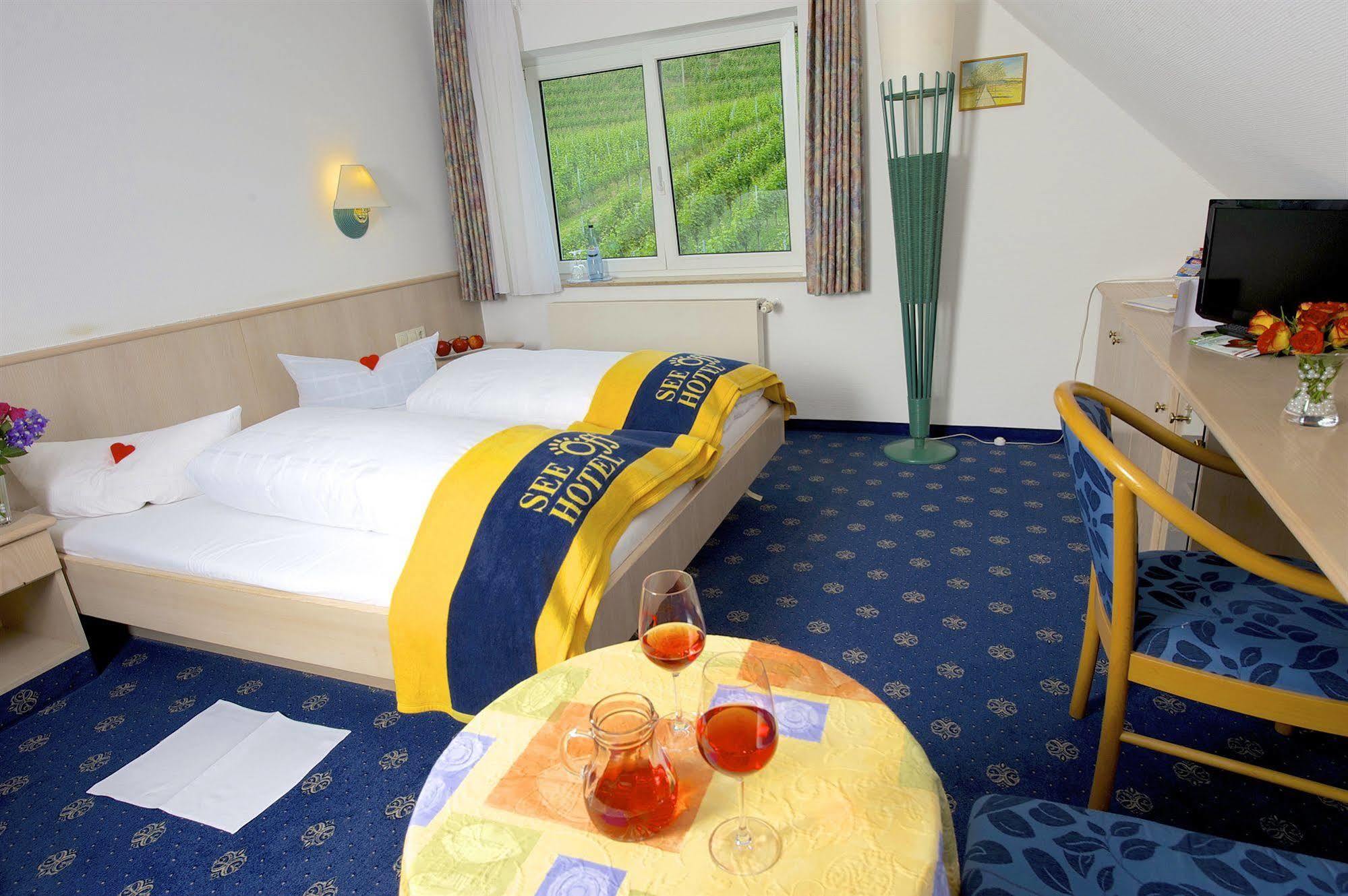 Seehotel OFF Meersburg Buitenkant foto