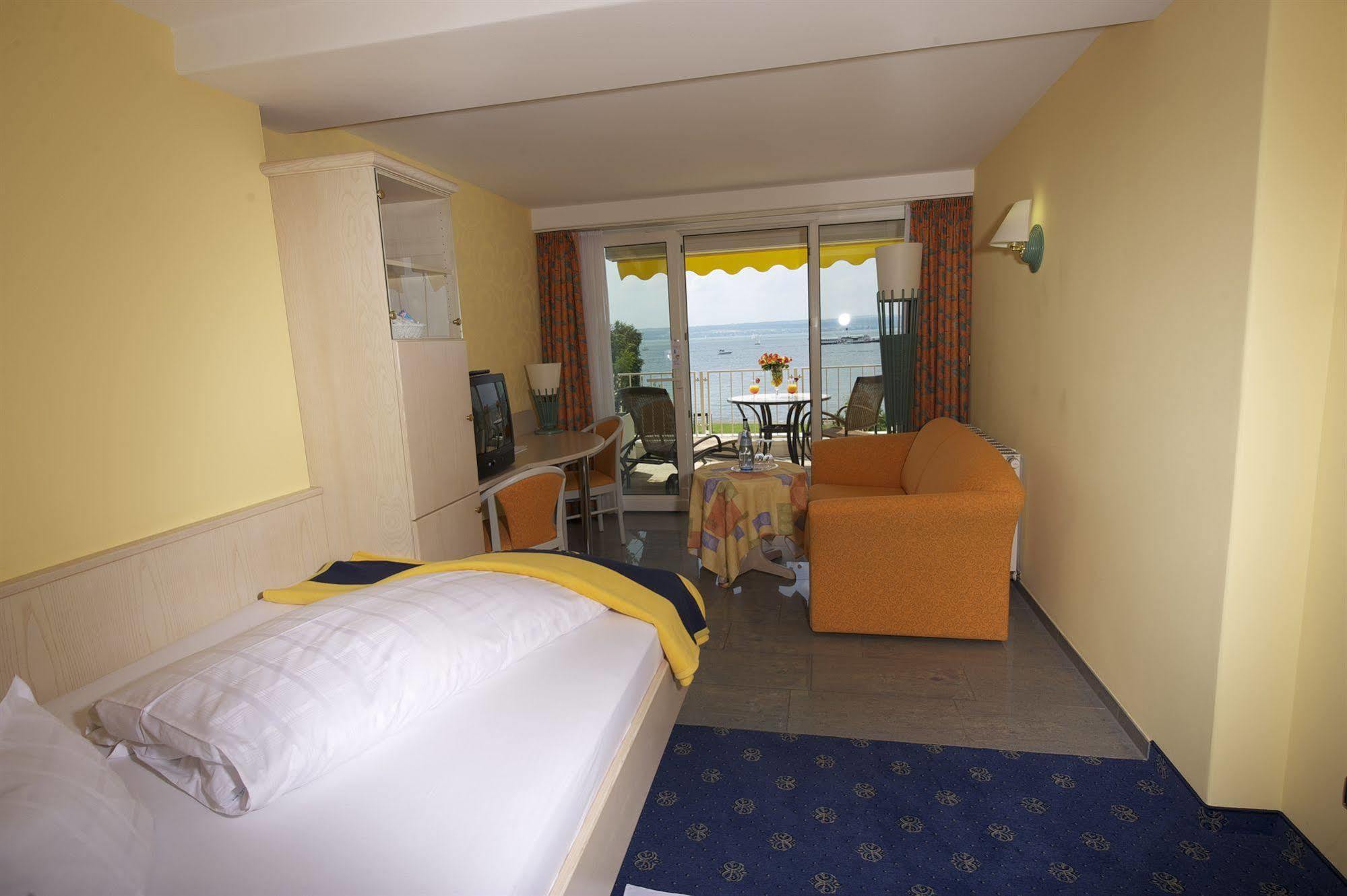Seehotel OFF Meersburg Buitenkant foto